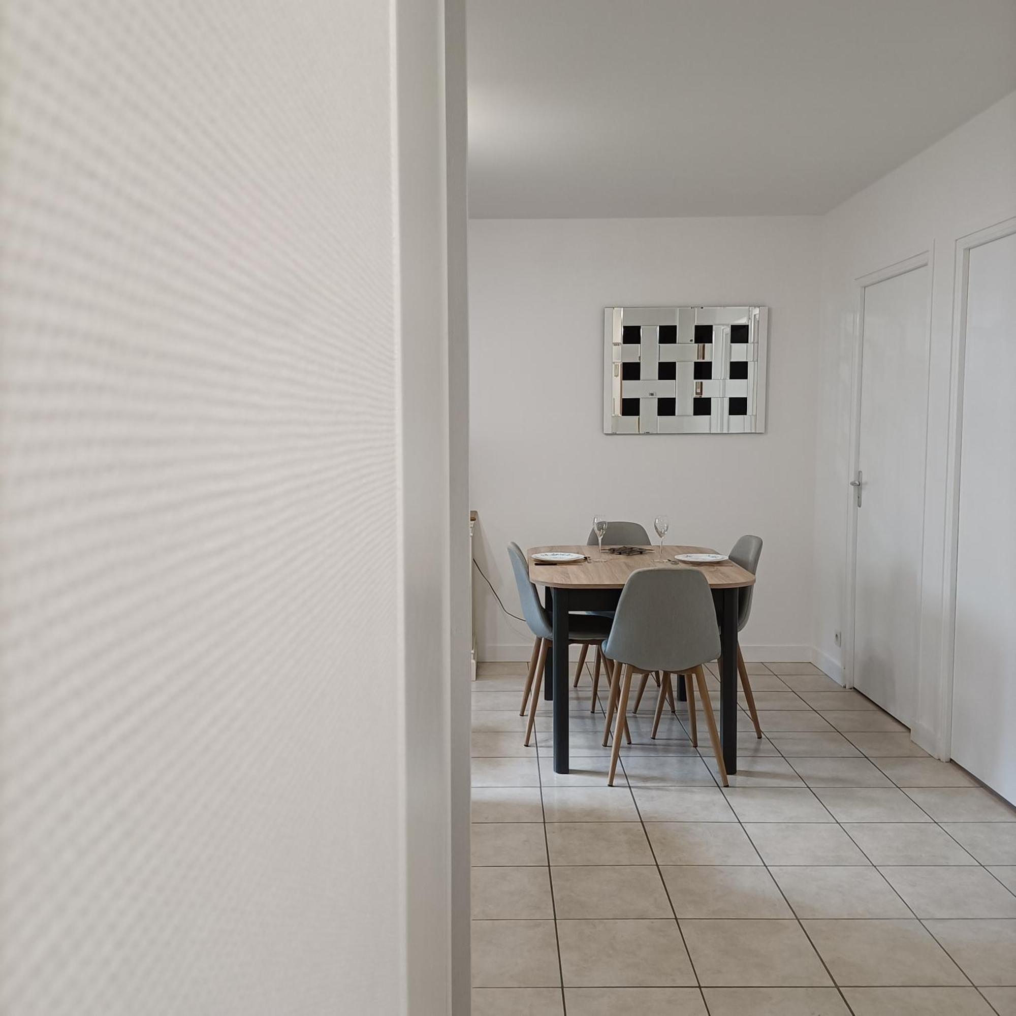 Felton - 3 Pers Apartment Dinan